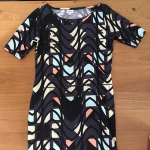 LulaRoe Graphic Dress size M